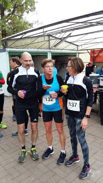 Post SV Lehrte: Jochen Zittier, Petra Emmermann und Renate Anton | Foto: Mandy Krause