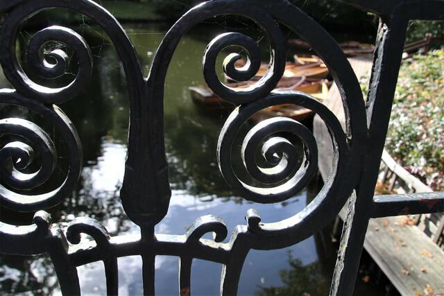 Blick durch die Brücke