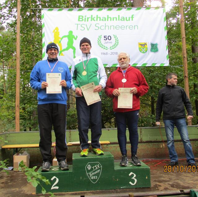 Leopold auf dem Podest