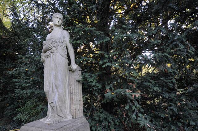 Der Engesohder Friedhof im Herbst