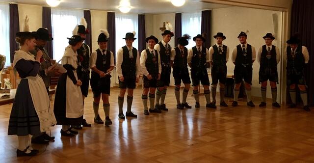 Jedes Jahr immer wieder spannend, wenn der letzte bis erste Platz einzeln aufgerufen wird. Bei den Buam ..