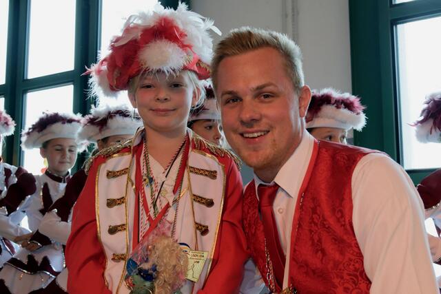 Kinderhofmarschallin Rubina Krüger-Lewandowski und Hofmarschall Matthias Krause.