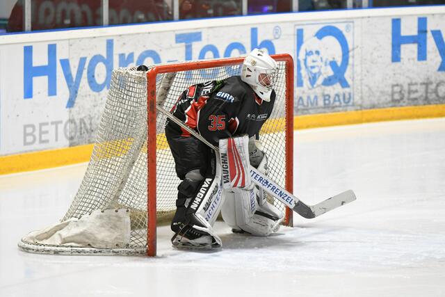 EHC-Goalie Donatas Žukovas war gegen Geretsried wieder eine Klasse für sich.