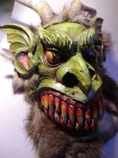 Vorderleitner aus Salzburg: Gargoyleähnliche Perchte