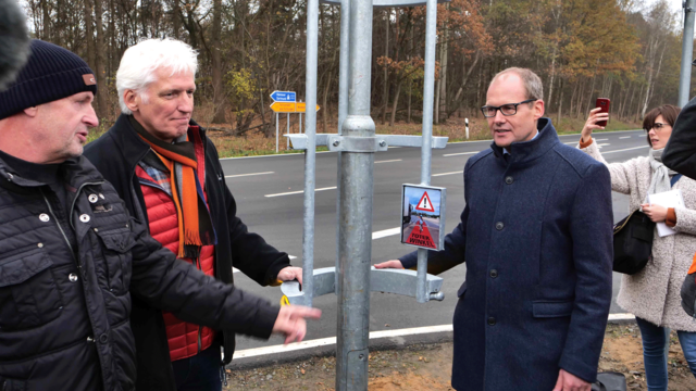Der Erfinder, Bürgermeister Grahl und Verkehrsdezernet Ulf-Birger Franz