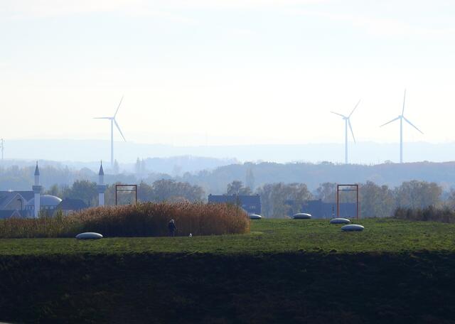 Blick von der Halde Schacht Franz Nord auf den Lippepark.