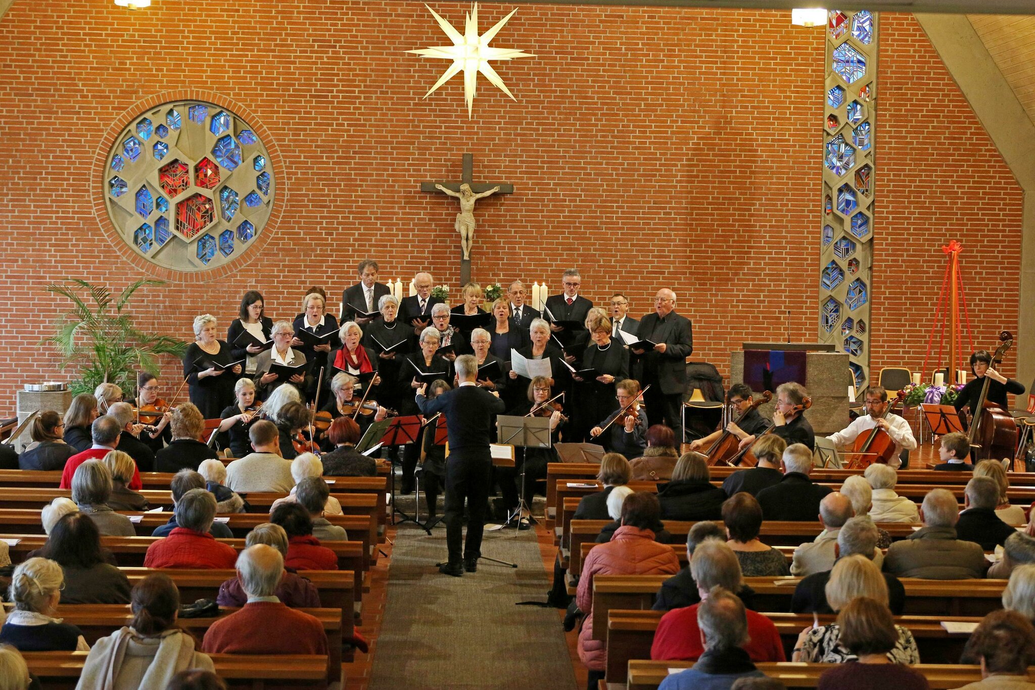 Adventsmusik in der MartinLutherKirche am 2.12.2018 Kirchhain