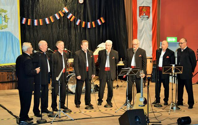 Klapa Eufemija aus Rab singen voller Inbrunst | Foto: @collisi
