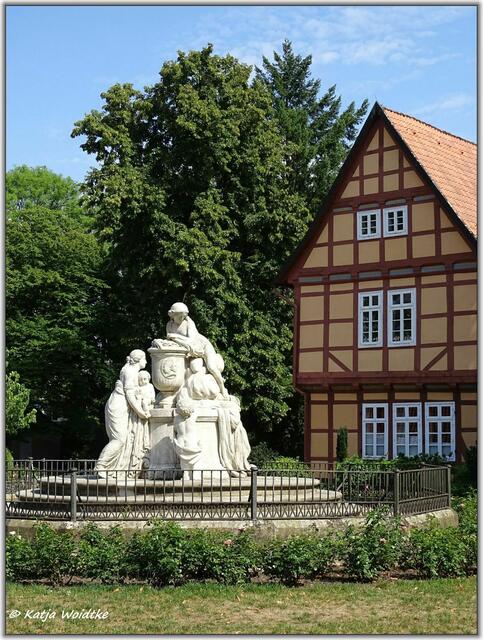Durch den Französischen Garten in Celle: https://www.myheimat.de/celle/kultur/durch-den-franzoesischen-garten-in-celle-d2917651.html(Foto: Katja Woidtke)