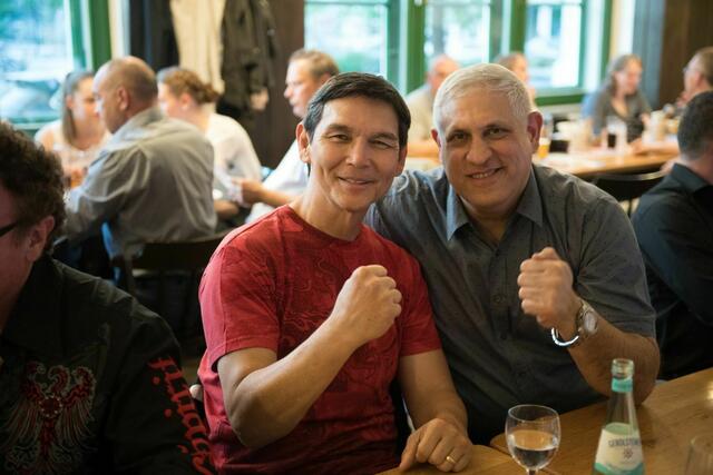 Welcome Party im UNIONS BRÄU Haidhausen am Freitag vor dem Event - Don Wilson Judo Legende Keyvan Dehnad 9. Dan Iran