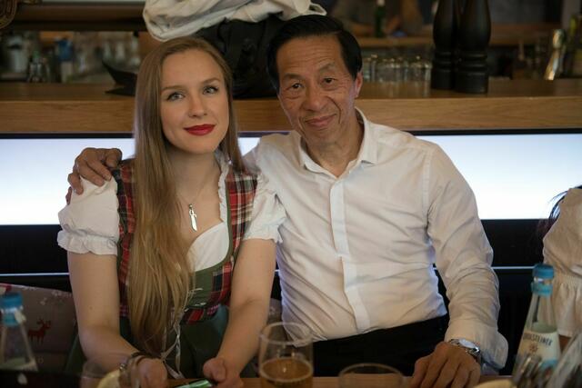 Welcome Party im UNIONS BRÄU Haidhausen am Freitag vor dem Event - Sifu Samuel Kwok UK  und Valeria Sergejenkov RUS