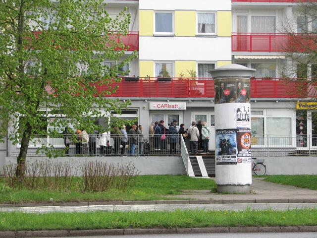 "Eine warme Mahlzeit" Carisatt Hamburger Allee