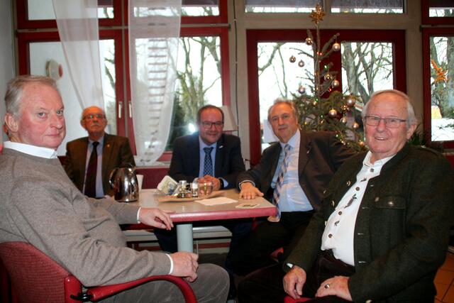 Mitte BLSV, Roland Pickhard, BFV-Beauftragter Josef Wiedemann