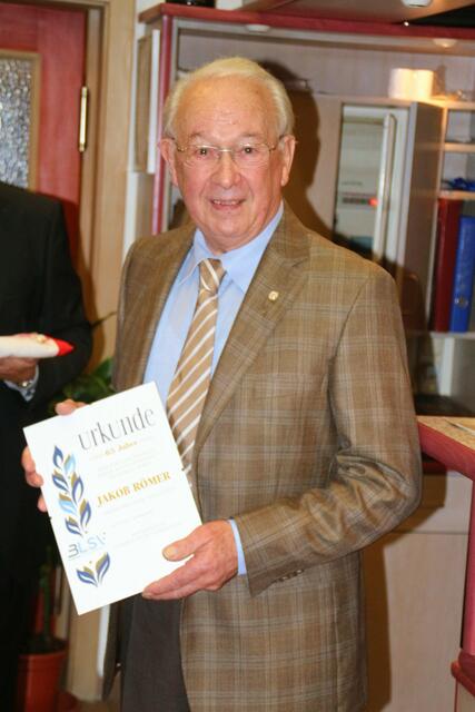 Jakob Römer(65)