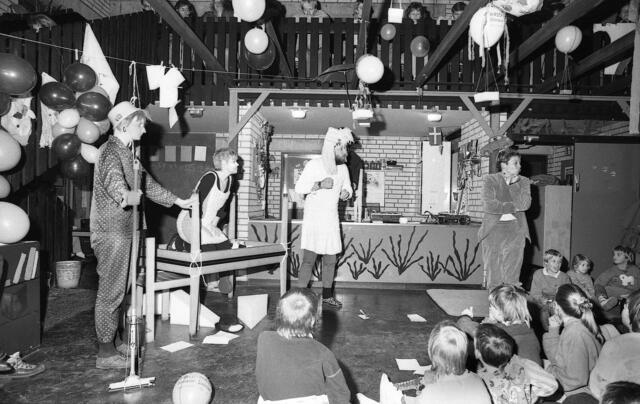 Kobolde im Spielpark Tiefenriede: Auftritt der Theater AG des Freizeitheims Döhren.