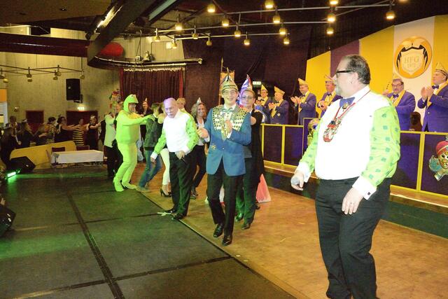 ... und "Party" bei den Gästen