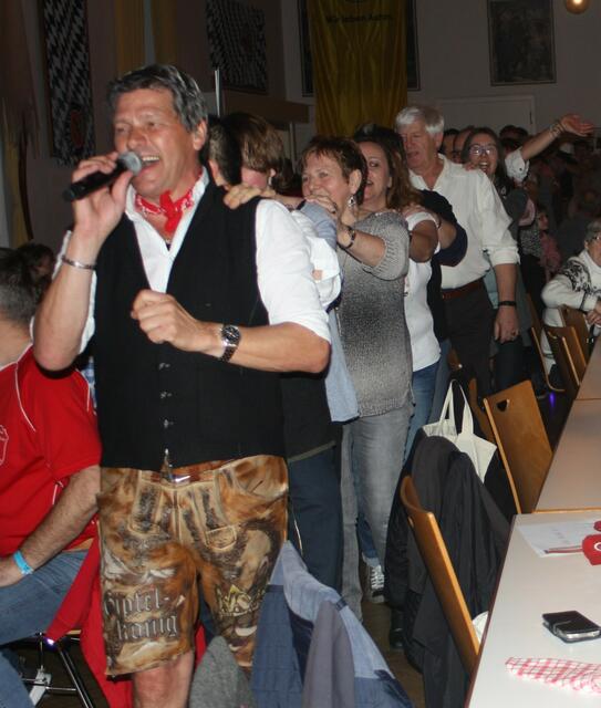 Polonaise durch den Saal