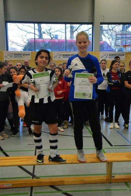 Beste Spielerin/ Torschützenkönigin und beste Torhüterin des AGS GirlsCup 2019
