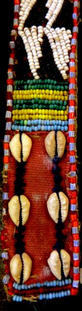 Kaurimuscheln und Perlen aus dem Kongo