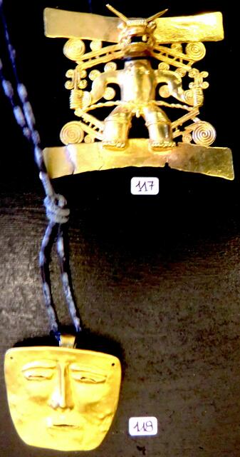 vergoldeter präkolumbischer Schmuck aus Bogota, Muisca , Kolumbien