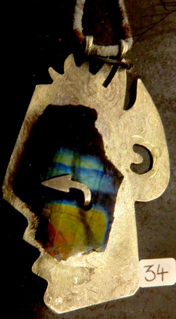 "Zeit isch" Labradorit auf Silberplatte. mistöhr