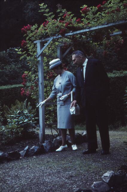 meine Mutter Erna Hermanns mit meinem Vater Leonhard  Hermanns September 1964