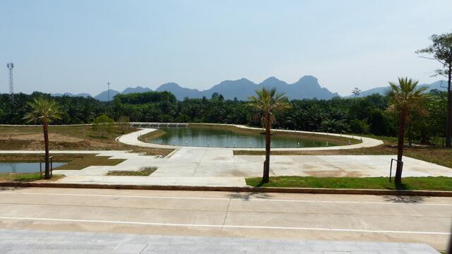 Wat Bang Thong- See