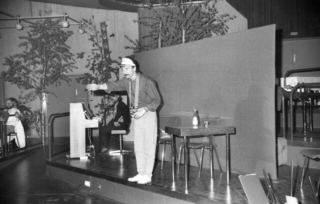 Kabarett aus der DDR: Die Leipziger Funzel.