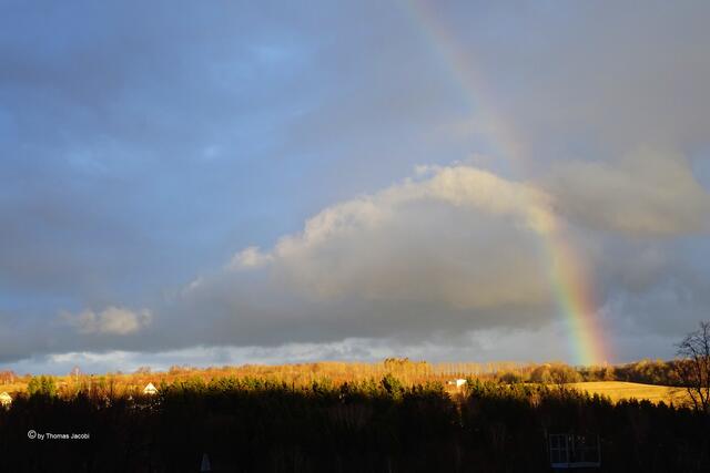 Regenbogen in Richtung Himmlisch Heer