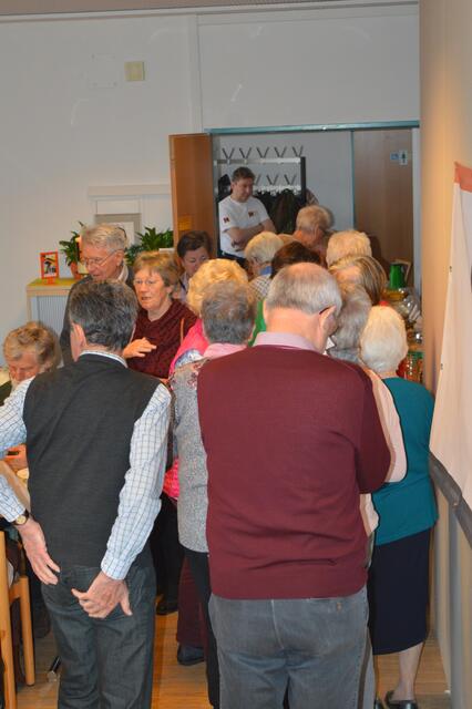 Andrang an das Buffet
