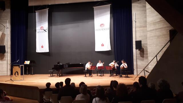Das Quartett bei der Ergebnissbekanntgabe