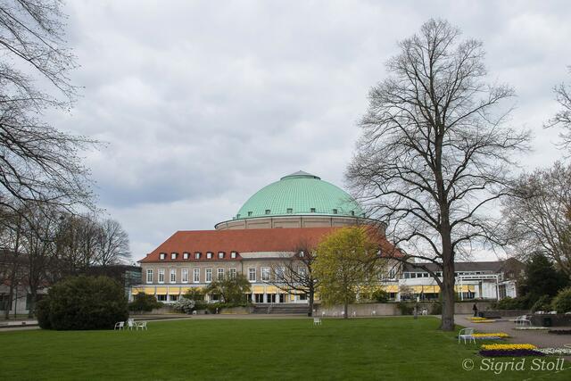 Schon war es vorbei mit blauem Himmel.