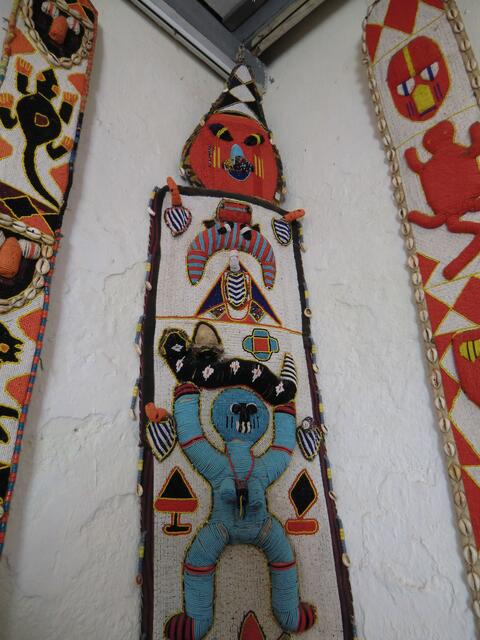 Perlenstickerei der Yoruba aus Benin