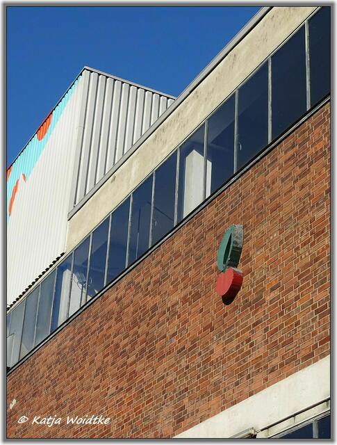 Kirsche auf dem Gelände des Kulturzentrums Faust in Hannover - Linden-Nord (Foto: Katja Woidtke)