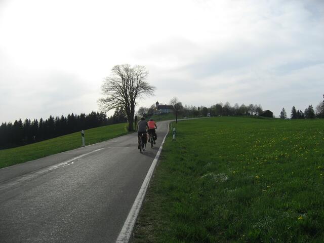 Es geht auch ohne E-Bike. Die beiden haben es mir vorgemacht.