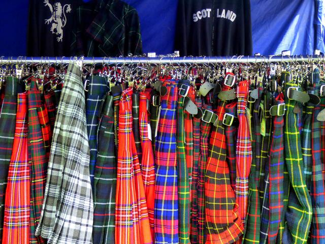 So viele Clan Tartans