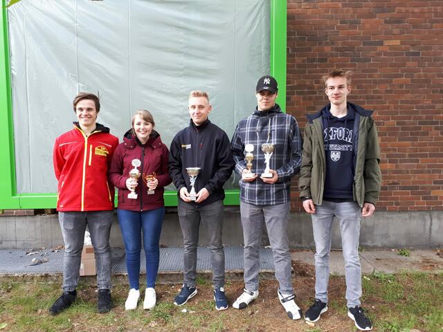 Mirco Tegeler, Hannah Bublies, Niklas Bogen, Dorian Rosemund, Christian Lorenz vom Stadthäger Motor Club e.V. im ADAC