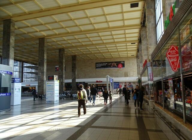 Wiener Westbahnhof