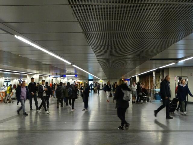 Wiener Westbahnhof