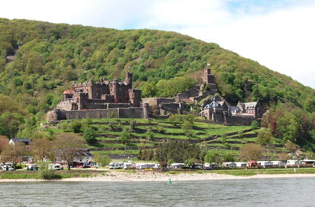 Unbedingt besuchenswert ist die Burg Reichenstein bei Trechtingshausen.
