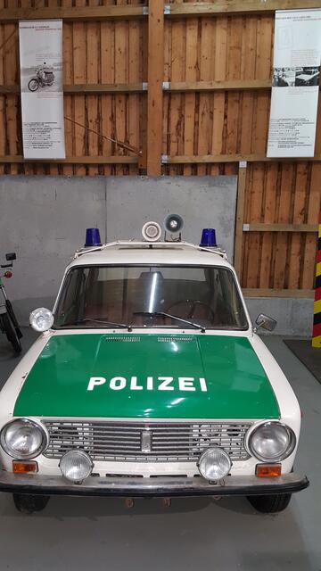 DDR VoPo Polizei-Wagen