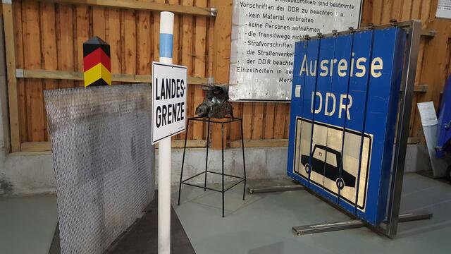 ehem. Grenzschilder