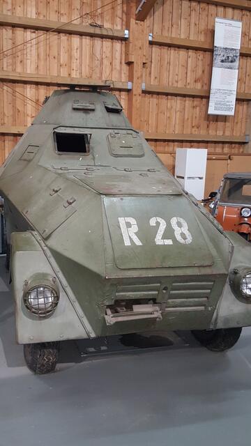Panzerspähwagen Typ R28 der DDR-Grenztruppen. Von diesem Typ exisitieren weltweit nur mehr 2 Stück - 1 davon im Museum Mödlareuth