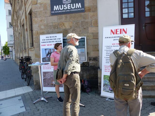 Unterschriftensammlung gegen die Schließung