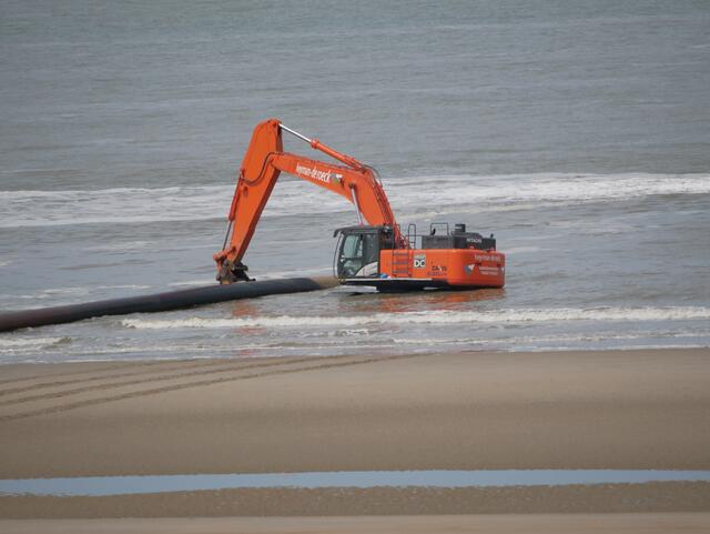 Geht doch weiter!!! Und das Rohr ist angehoben.