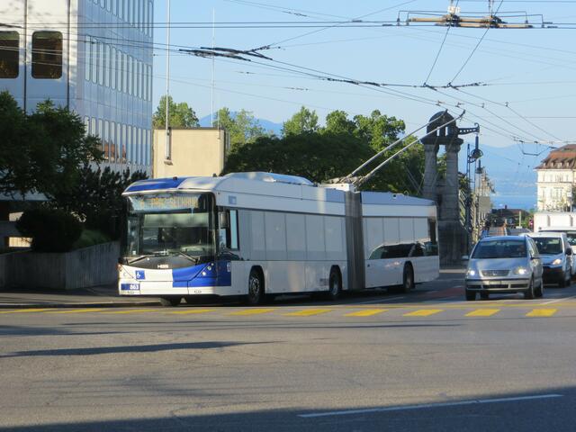 Die ausgesprochen leise fahrenden Trolleybusse verkehren in Lausanne auf diversen Linien in engem Takt.