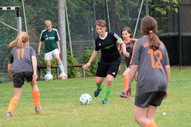 D-Juniorinnen des TSV Godshorn/SG Letter 05