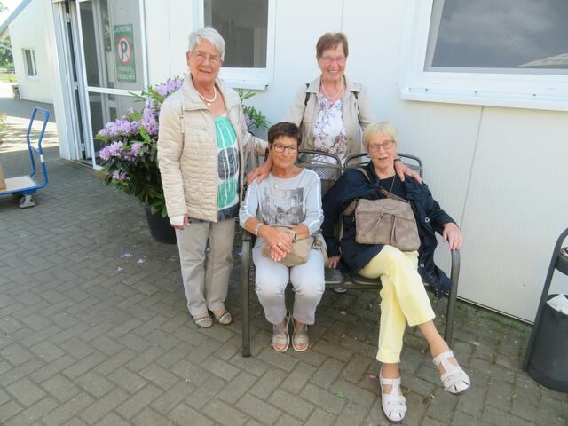 Ein Bild nach dem Spargelessen.