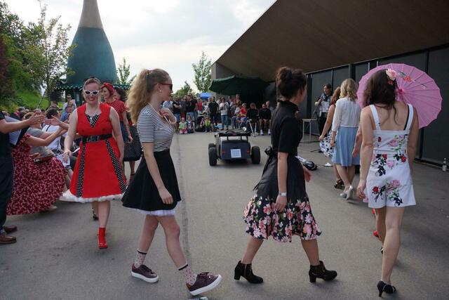 Teilnehmerinnen der Miss Rockabellawahl