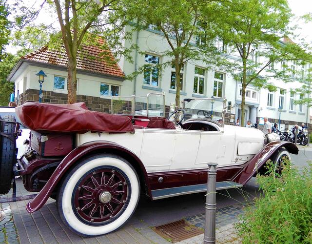 Locomobile Sportif
bei der 28. Oldtimerausfahrt des MSC Horlofftal